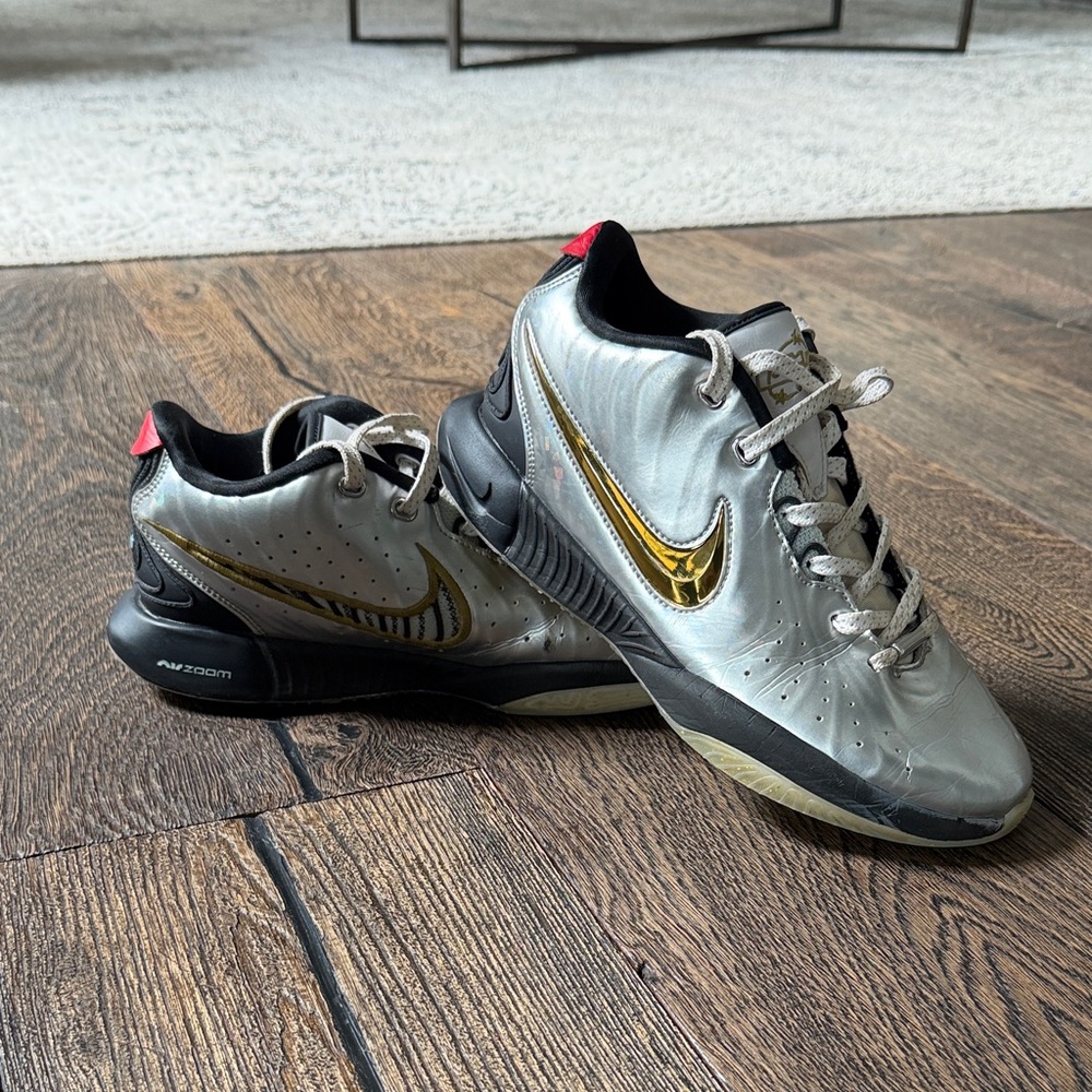 Nike LeBron XXI SE All Star Basketball Sneakers Youth Size 6.5